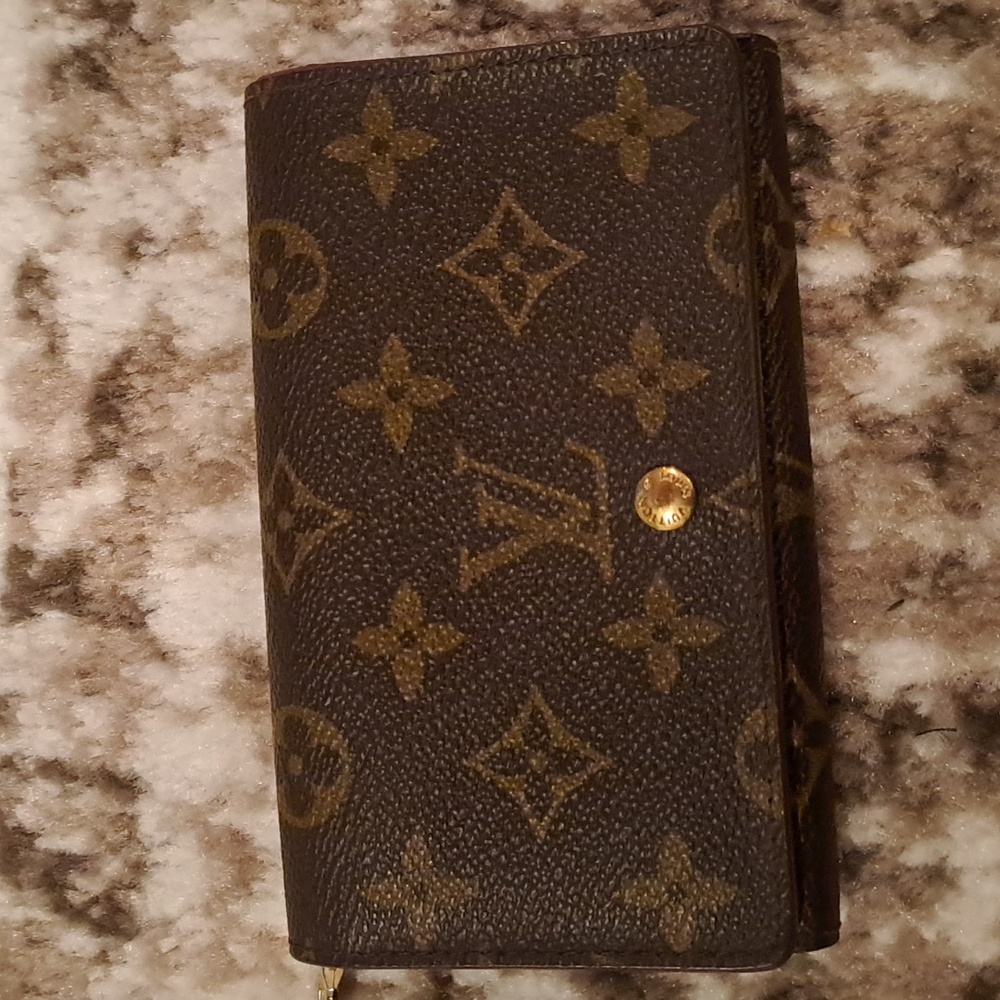 Authentic Vintage Louis Vuitton Porte monnaie Billets Wallet
